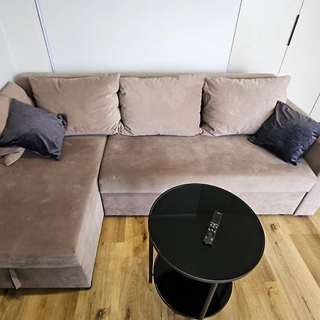 Apartament Bulgarska 59 - Sypialnia I Salon - 40M2 - Self Check In 24H 波兹南 外观 照片